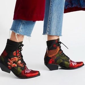 Jeffrey Campbell Black Floral Boots Brand New